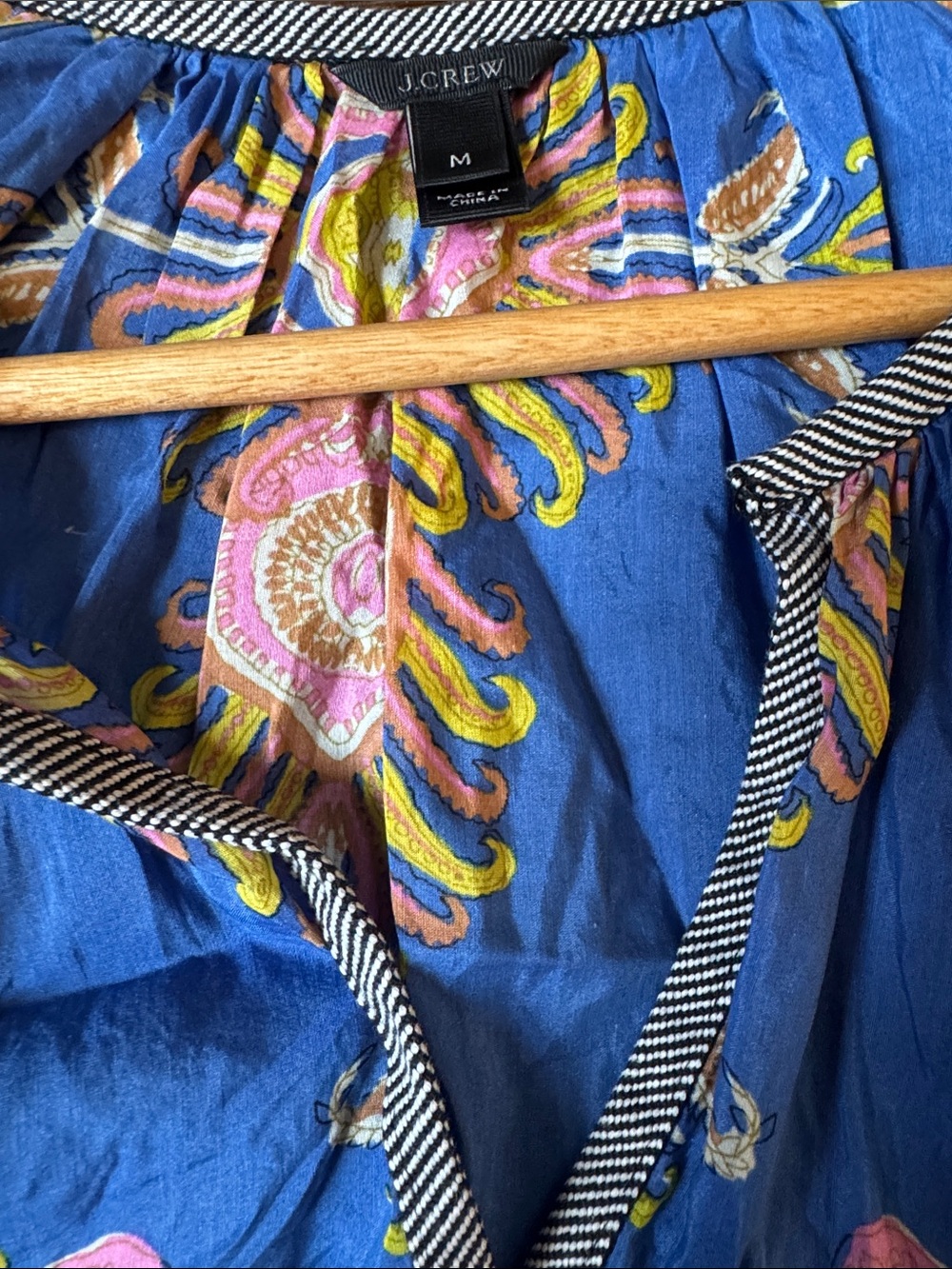 Beautiful blouse - Picture 5 of 6